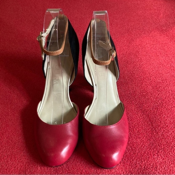 UNITED NUDE Sz 40 Rounded Toe Leather Suede Ankle Strap Golden Heel Shoes Heels - Picture 2 of 10